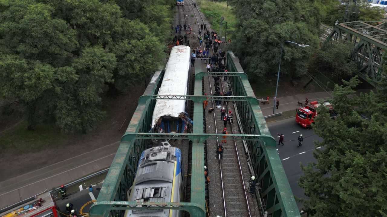 CNNE 1689979 - colision de trenes en buenos aires deja 90 heridos