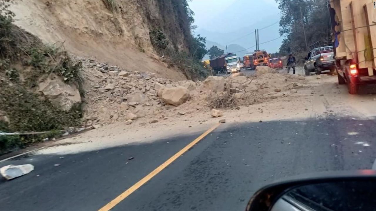 CNNE 1690721 - sismo de magnitud 6,4 golpea la frontera mexico-guatemala