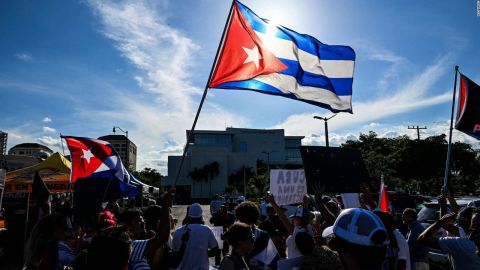 CNNE 1692168 - retiran a cuba de lista de paises que no cooperan contra el terrorismo