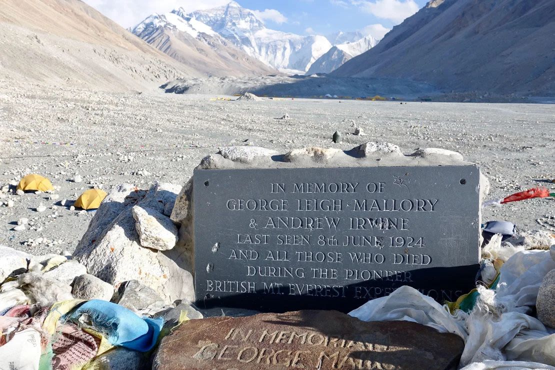 Si Mallory e Irvine llegaron a la cima ha sido uno de los mayores misterios del alpinismo.