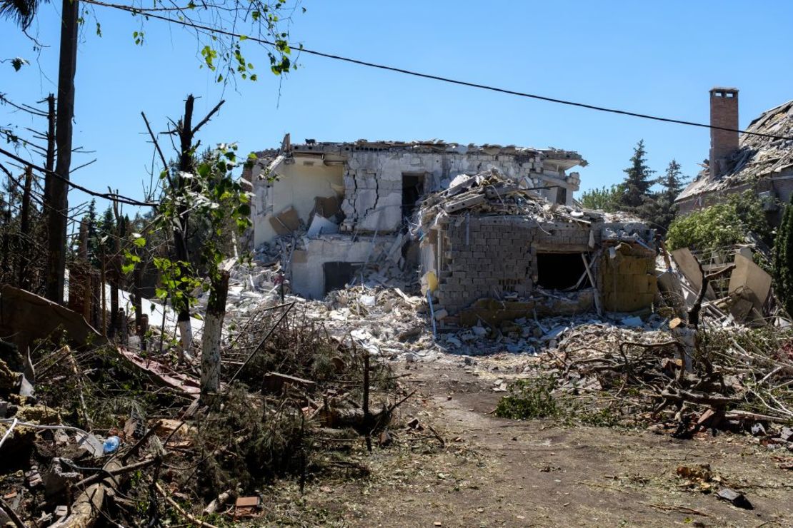 La casa bombardeada de la familia Glushko en Pokrovsk. Crédito: Mick Krever/CNN