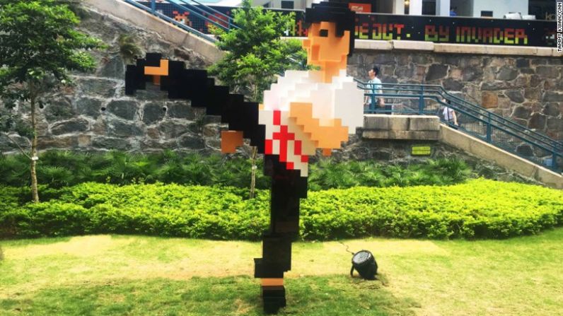 Bruce Lee es uno de los temas que usó en Hong Kong.