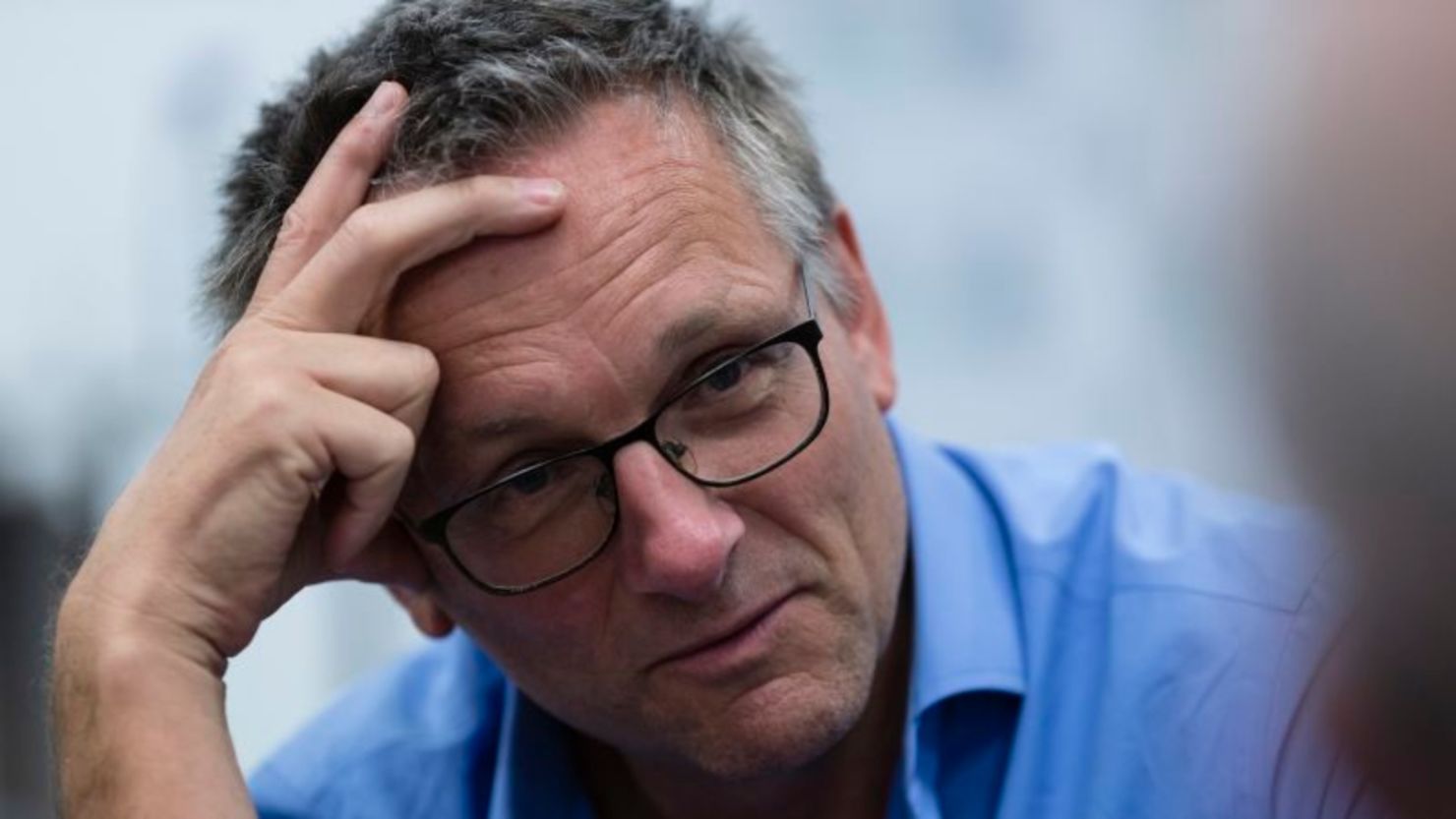 El Dr. Michael Mosley es conocido por documentales como “Michael Mosley: Who Made Britain Fat?” , de Channel 4, y “Trust Me, I’m A Doctor", de la BBC. Crédito: Brook Mitchell/Getty Images/Archivo