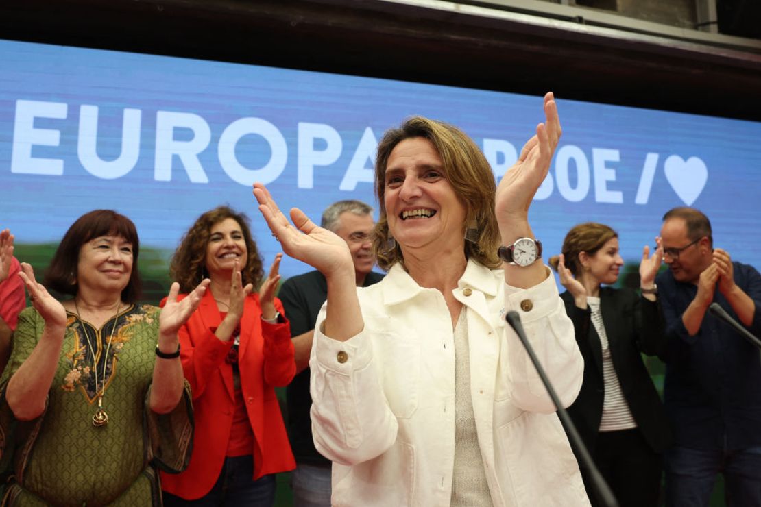 Teresa Ribera, jefa de la lista socialista española para las elecciones de la UE, llega a una conferencia de prensa después de los resultados de las elecciones al Parlamento Europeo, en Madrid el 9 de junio de 2024. Crédito: PIERRE-PHILIPPE MARCOU/AFP vía Getty Images