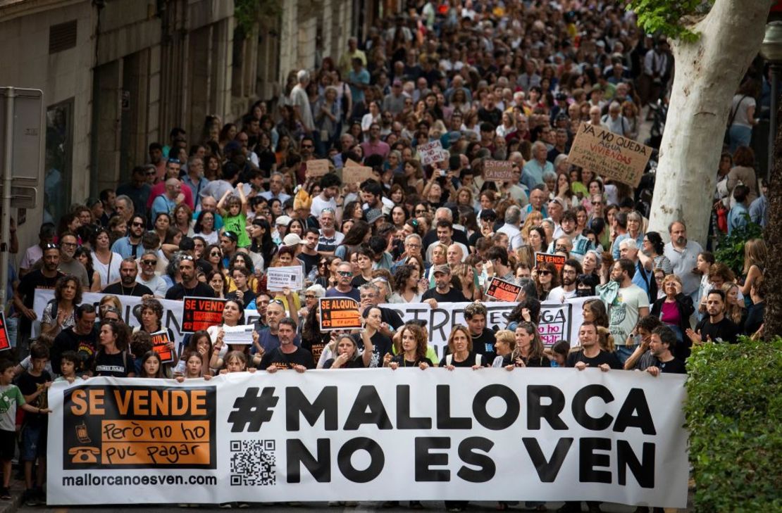 2024 ha sido testigo de múltiples protestas contra el turismo por parte de residentes mallorquines. Crédito: Jaime Reina/AFP/Getty Images