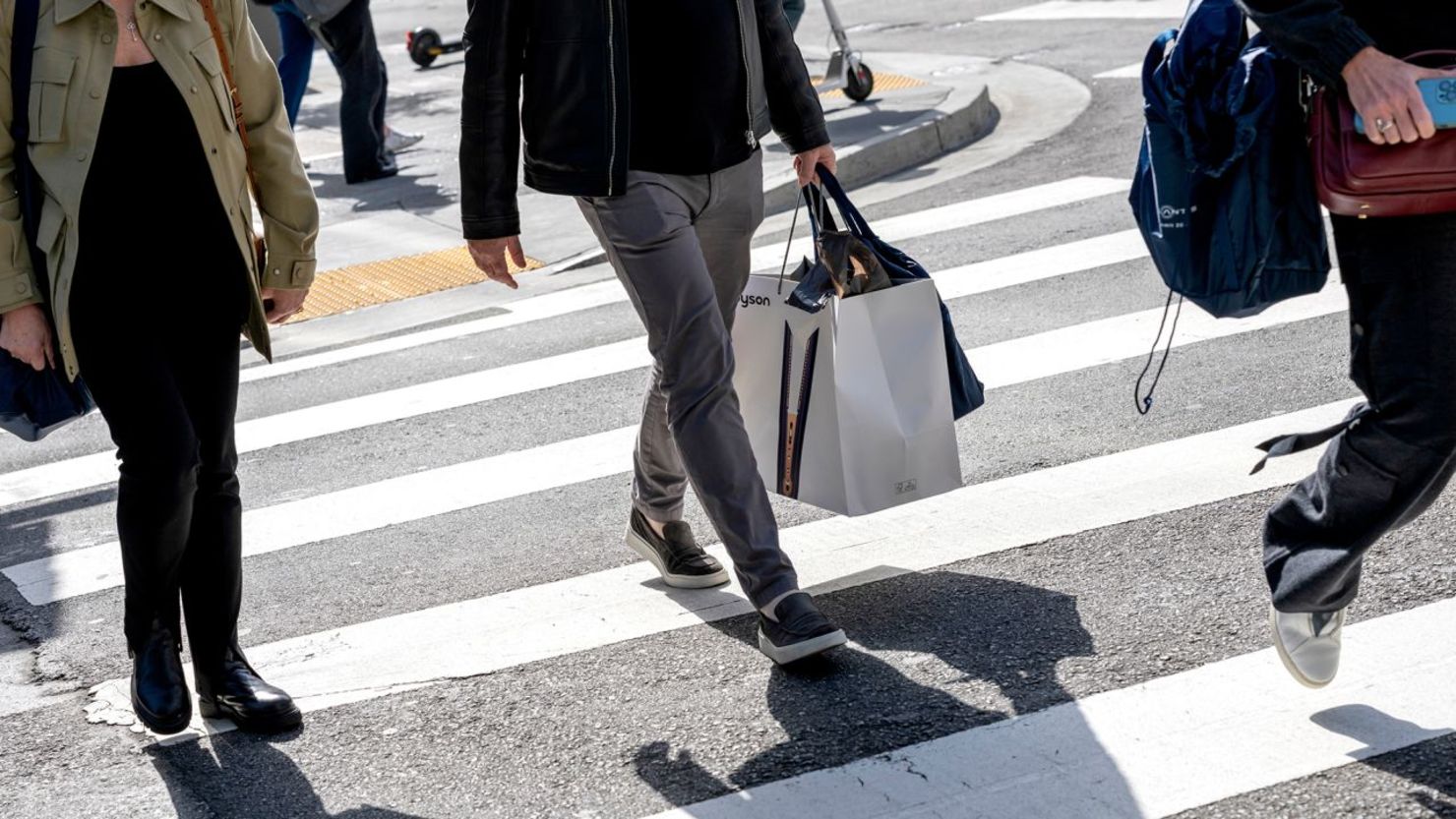 Los economistas esperaban que el índice de precios al consumo, una medida de la inflación muy vigilada, se mantuviera en una tasa anual del 3,4%. Crédito: David Paul Morris/Bloomberg/Getty Images