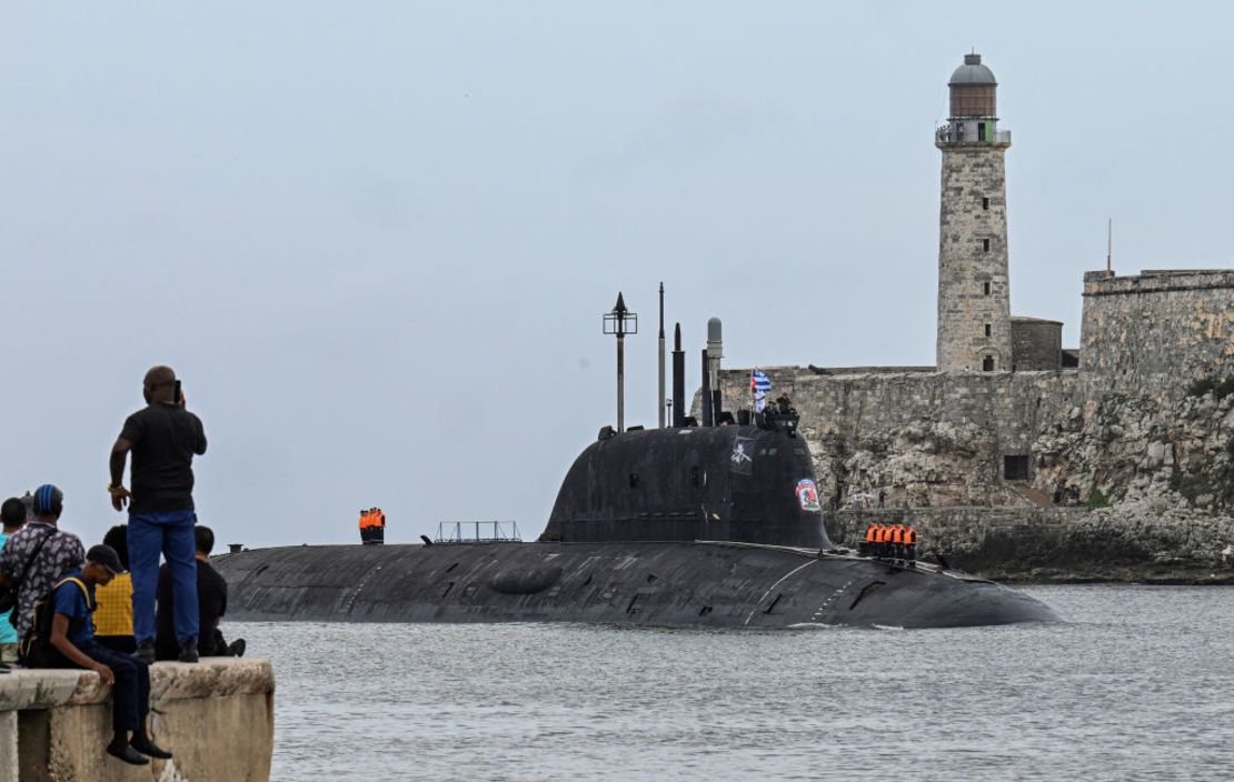 Llegada al puerto de La Habana del submarino de propulsión nuclear ruso Kazan, que forma parte del destacamento naval ruso que visitará Cuba, 12 de junio de 2024.