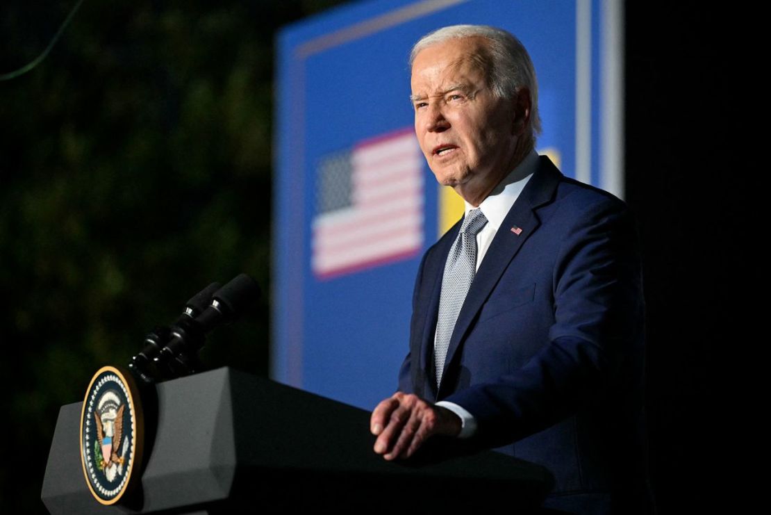 Biden habla durante una conferencia de prensa con el presidente de Ucrania Volodymyr Zelensky el 13 de junio. Mandel Ngan/AFP/Getty Images