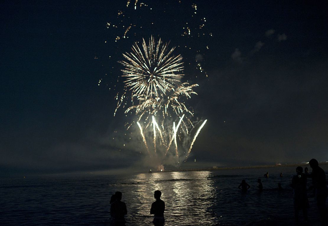 Celebración de San Juan en Málaga en 2013.
