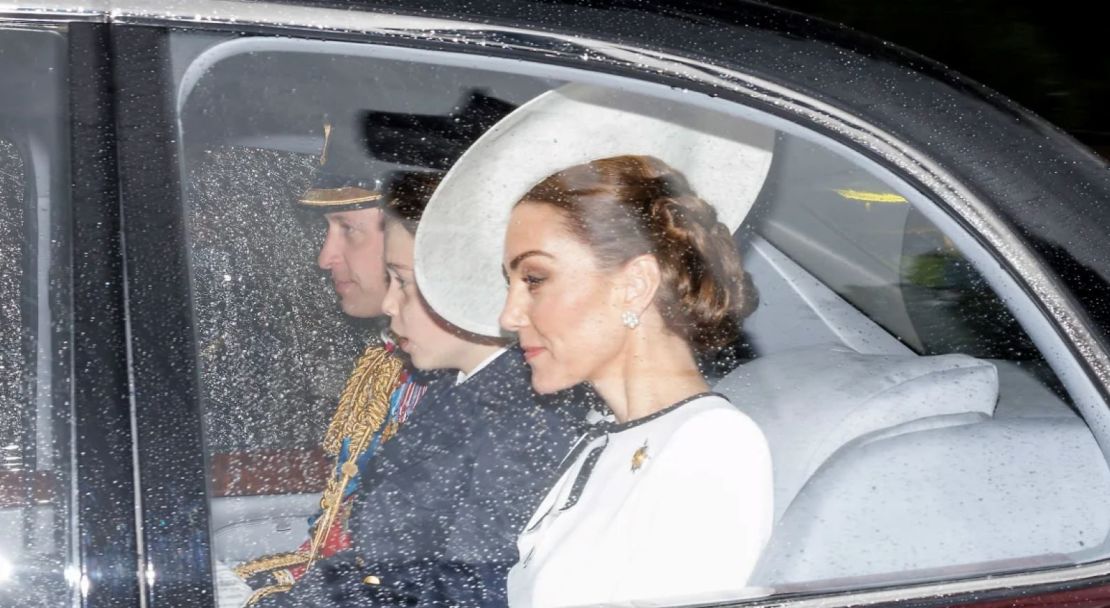 Kate, princesa de Gales, a su llegada al Palacio de Buckingham en Westminster, antes de la ceremonia "Trooping the Colour"