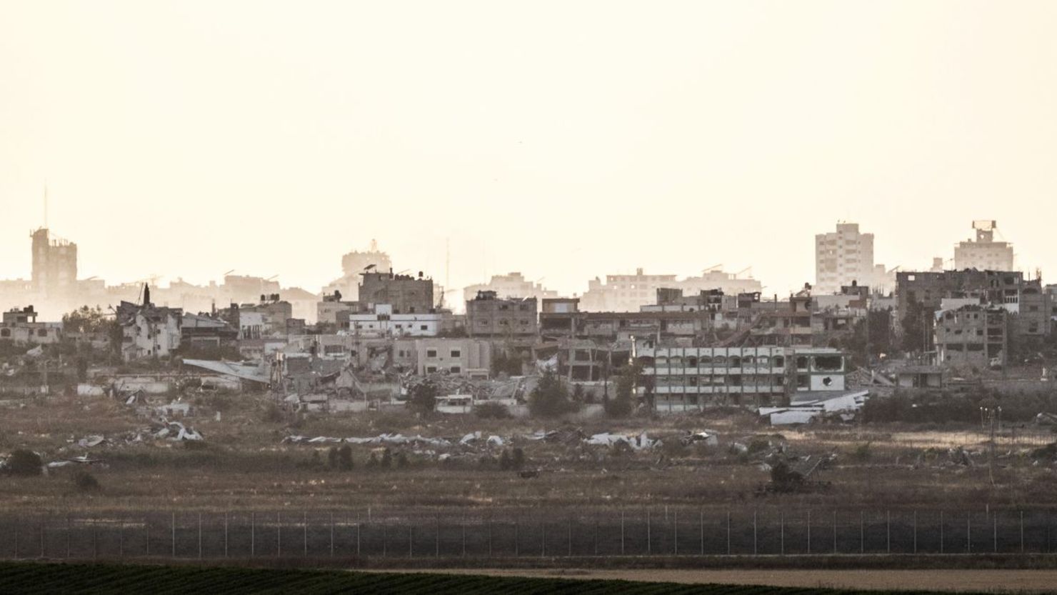 Edificios derrumbados de la frontera cerca de la ciudad de Rafah el 30 de mayo.