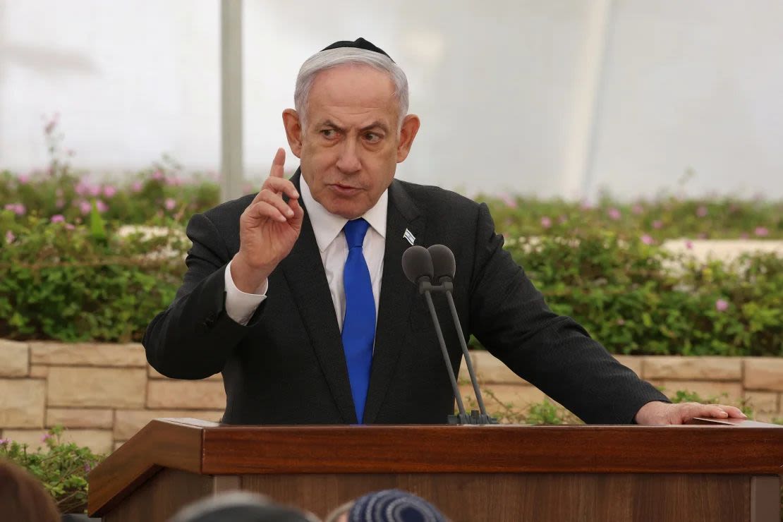 Netanyahu asiste a la ceremonia estatal en memoria de los mártires de Altalena en Givatayim, Israel, 18 de junio de 2024.