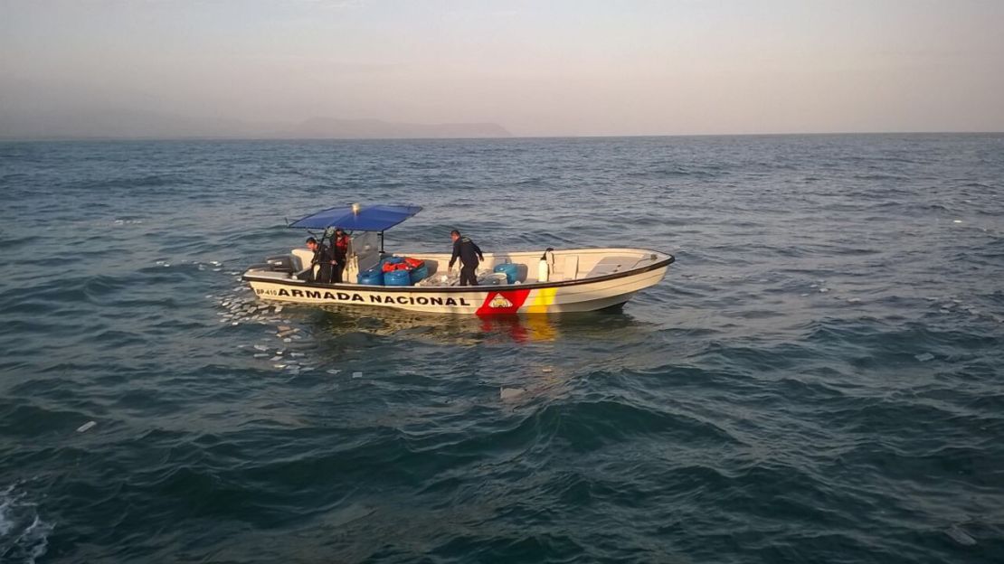 Miembros de la Armada Nacional realizaron la búsqueda de la aeronave en aguas del caribe colombiano.