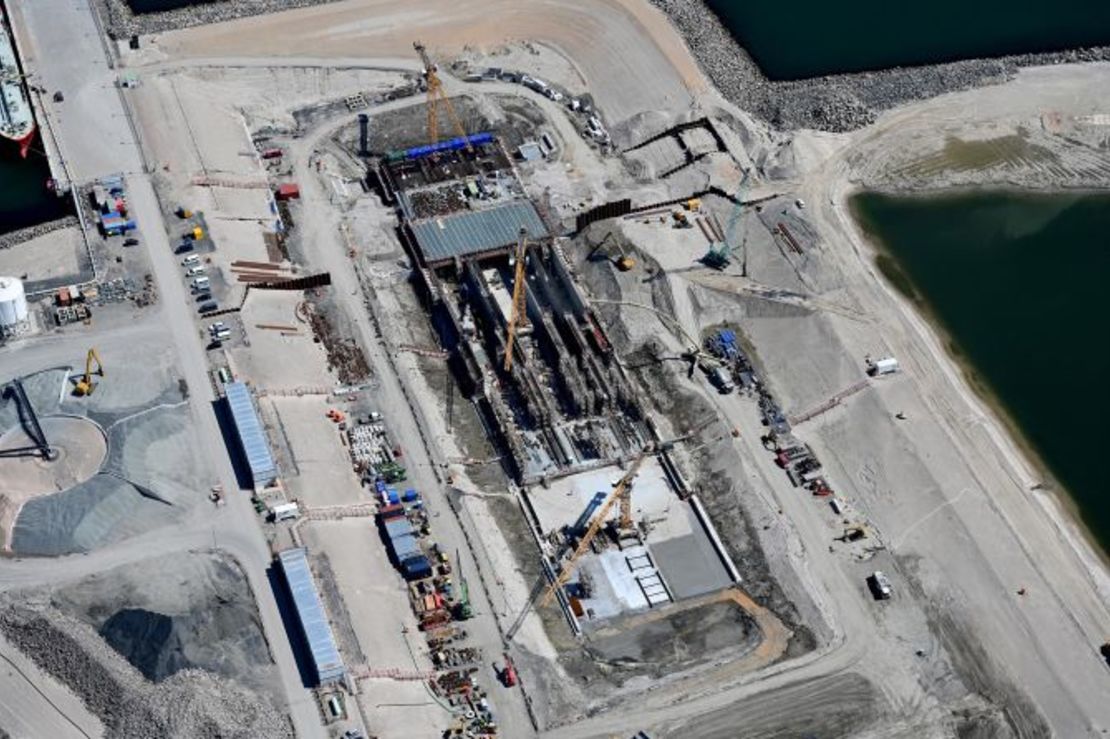 In the German access excavation shaft, some parts of the tunnel are being built on land up to 12 meters below sea level. Credit: Femern A/S