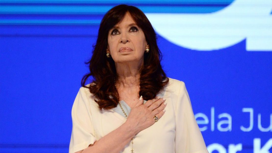 Cristina Kirchner durante un discurso el 27 de abril de 2023, en la ciudad de La Plata, Argentina.