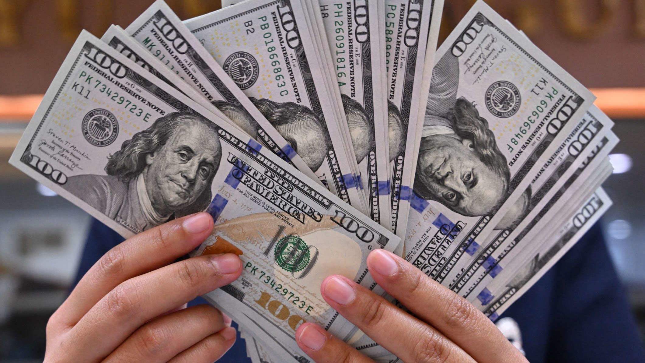 cnne-1716875-argentina-necesita-muchos-mas-dolares-dice-experto