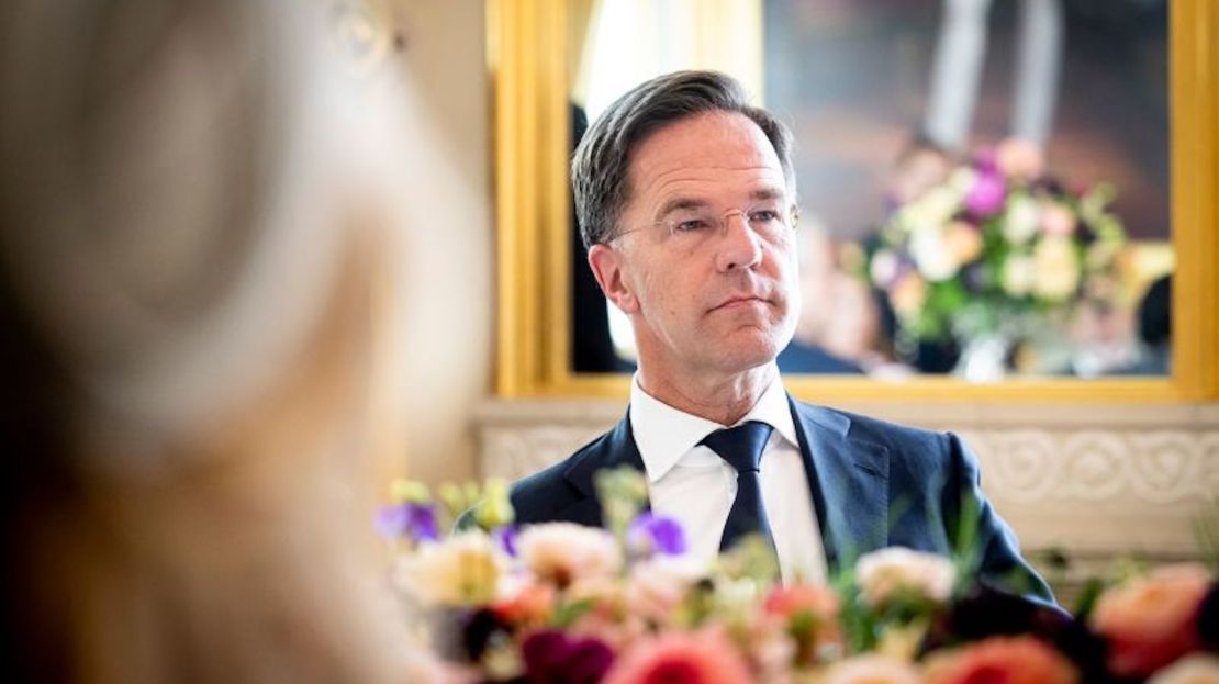 El exprimer ministro de Países Bajos Mark Rutte, que asumirá el cargo de secretario general de la OTAN en octubre, aparece en una fotografía durante un almuerzo oficial en el Palacio Noordeinde el 24 de junio en La Haya, Países Bajos.