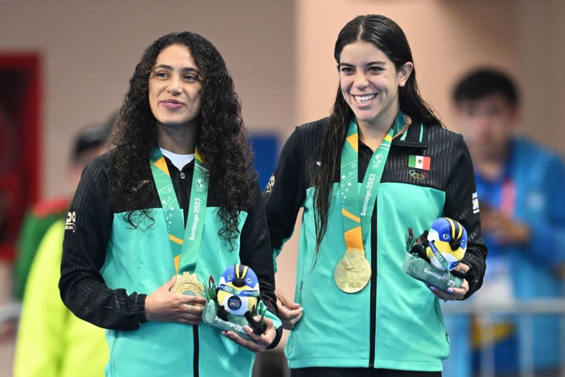 Gabriela Agúndez y Ajenadra Orozco (medallistas de bronce en plataforma 10 m sincronizado en Tokio 2020) ganaron el oro en los Juegos Panamericanos Santiago 2023 y son dos de las mejores deportistas mexicanas que estarán en París 2024.