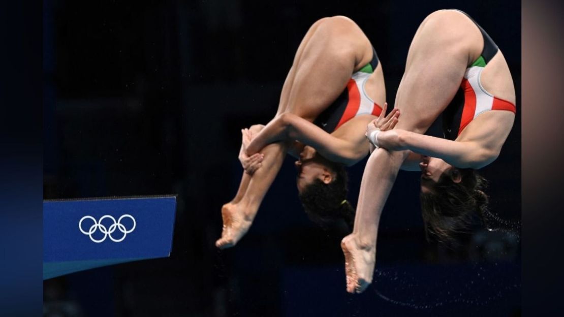 Gabriela Agúndez y Alejandra Orozco participarán en París 2024 en las pruebas de plataforma de 10 m sincronizado e individual. En Tokio 2020 (la foto es de esa justa olímpica), las clavadistas ganaron el bronce en plataforma 10 m sincronizado.