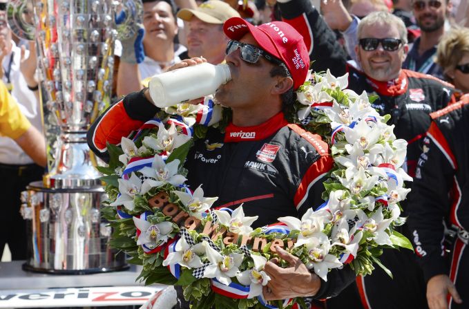 Juan Pablo Montoya ganó las 500 Millas de Indianápolis. Es la segunda ocasión que el colombiano cruza primero la meta del mítico óvalo estadounidense.