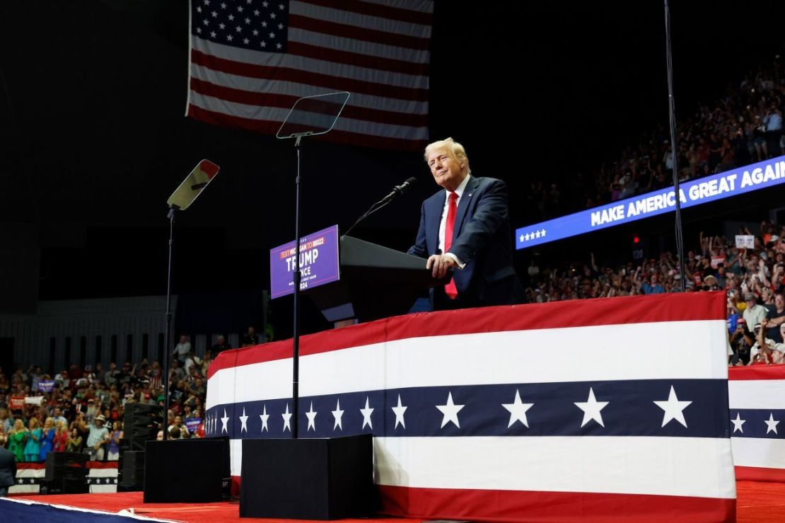 El expresidente Donald Trump habla en un mitin de campaña en Grand Rapids, Michigan, el 20 de julio. (Foto: Anna Moneymaker/Getty Images).