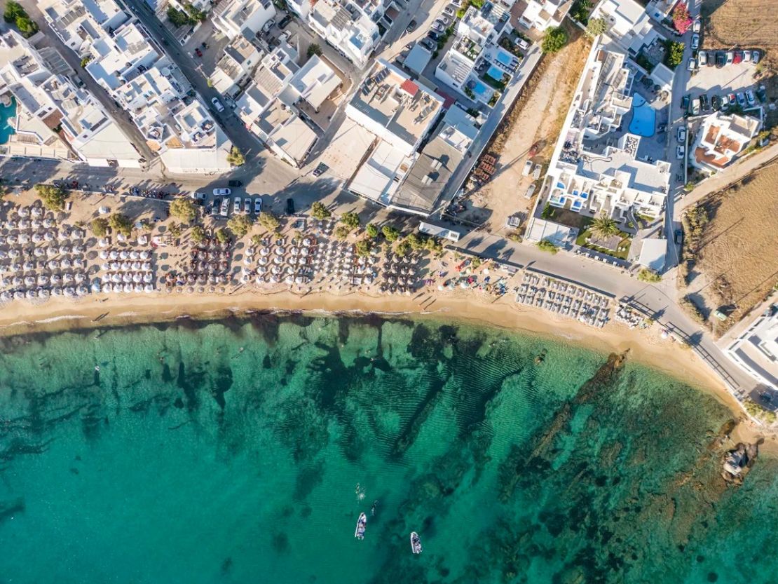 Agios Prokopios, un pueblo de Naxos, Grecia. La mayor de las islas Cícaldes, Naxos, está sufriendo años de escasez de precipitaciones.