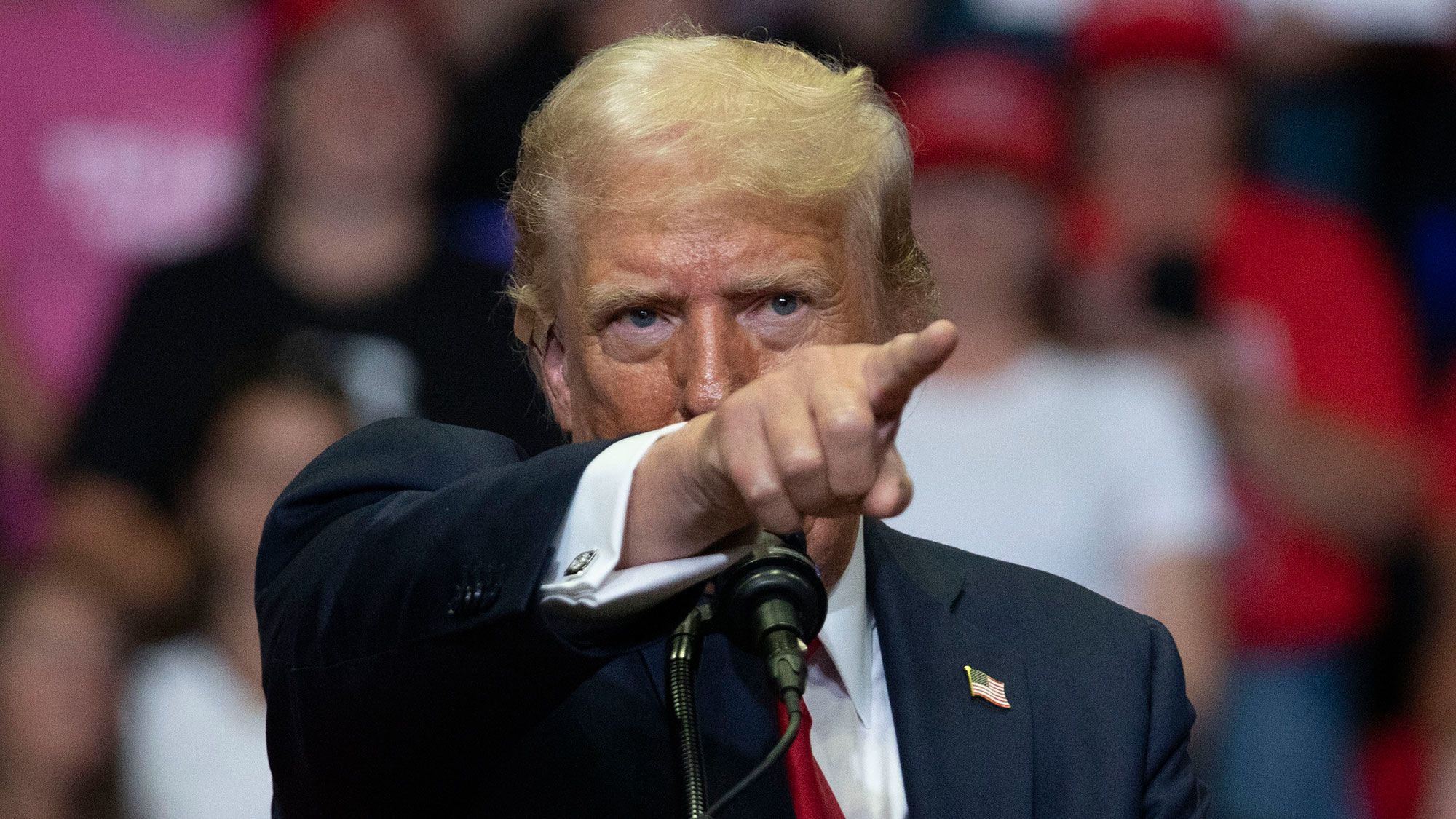 Trump dice que México está controlado por cárteles y que el Gobierno está  "petrificado" por temor a ellos | CNN