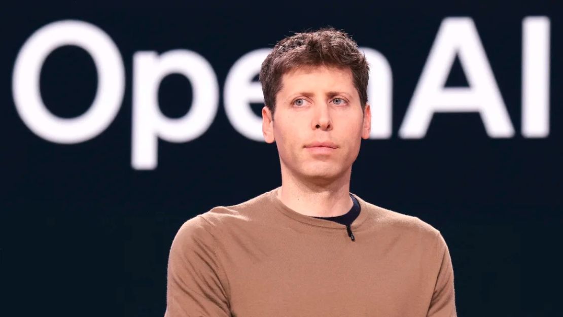 OpenAI de Sam Altman (en la imagen) se enfrenta a Google con un nuevo motor de búsqueda que utiliza la tecnología de inteligencia artificial de la compañía.