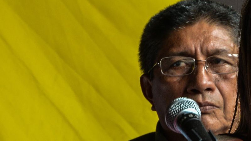Farc confirma que un exdelegado del proceso de paz murió en un bombardeo | cnn