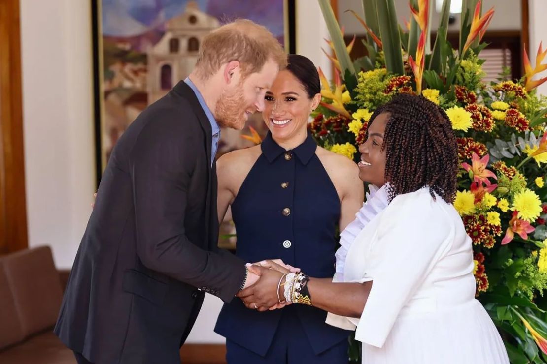 Harry y Meghan saludan a la vicepresidenta Francia Márquez en su residencia oficial. Crédito: Vicepresidencia de Colombia.