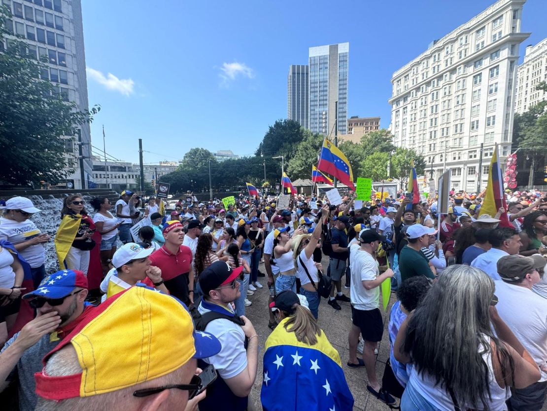 Venezolanos protestas en Atlanta (obtenida por CNN).