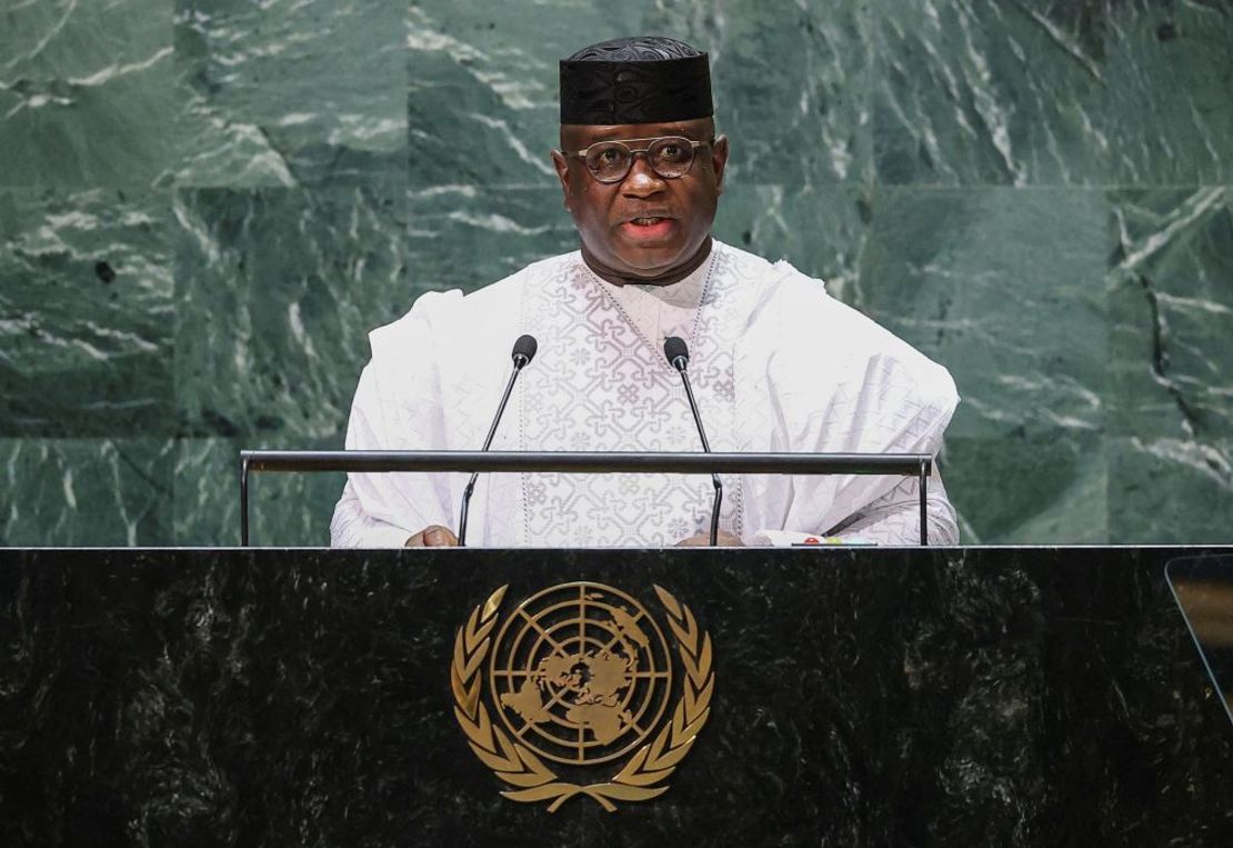 El presidente de Sierra Leona, Julius Maada Bio, se dirige a la 78° sesión de la Asamblea General de la ONU en Nueva York el 20 de septiembre de 2023. Crédito: Eduardo Muñoz/Reuters