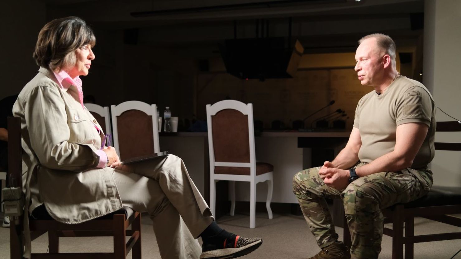 el comandante en jefe ucraniano, general Oleksandr Syrskyi, en una entrevista exclusiva con Christiane Amanpour de CNN. Crédito: CNN