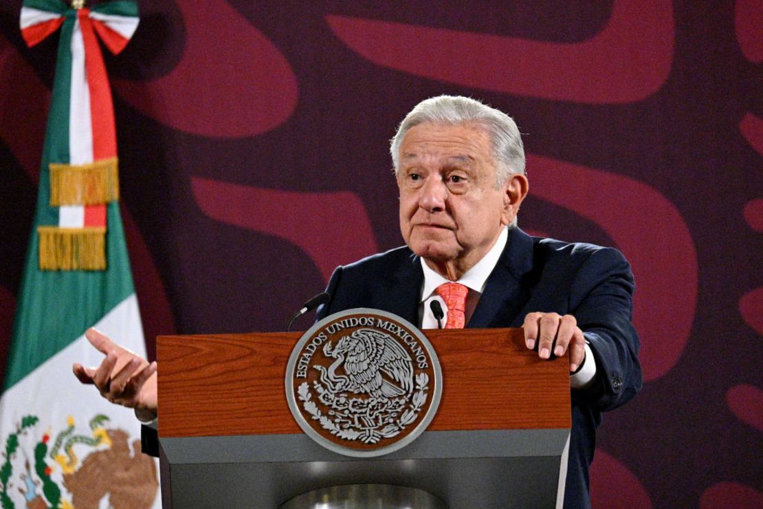 AMLO en una de sus conferencias matutinas.