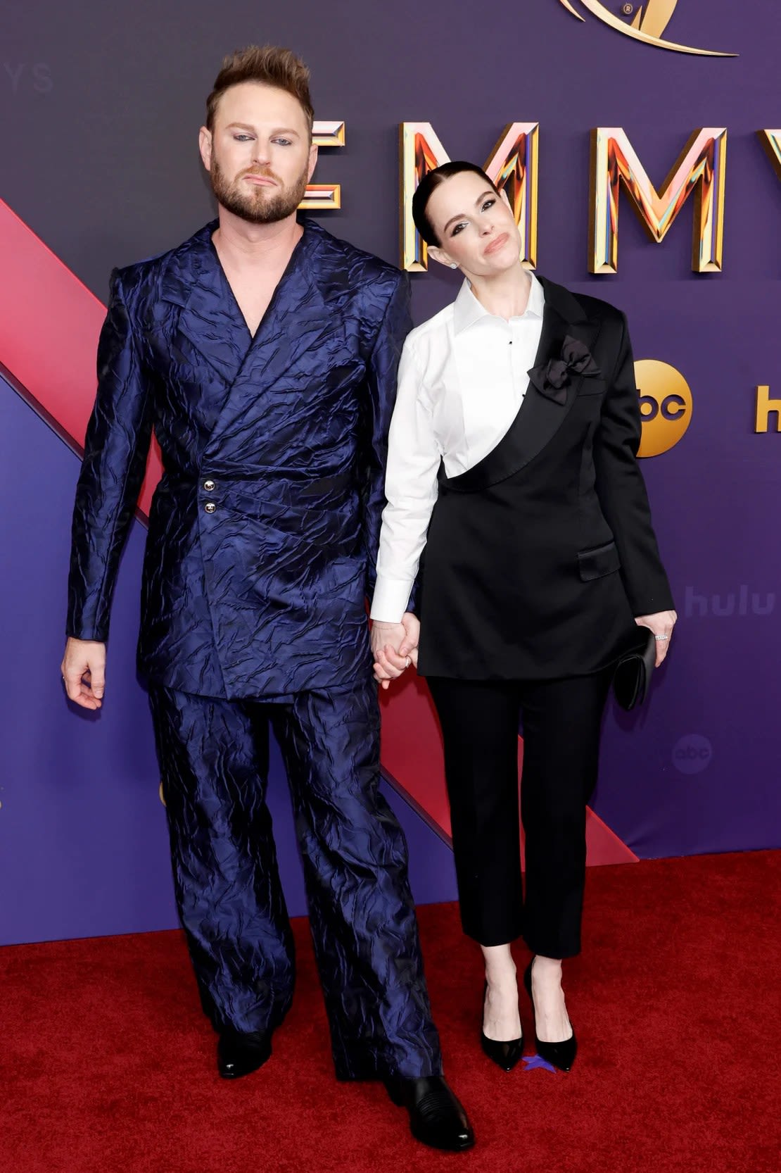 Bobby Berk y Emily Hampshire. Crédito: Frazer Harrison/Getty Images.