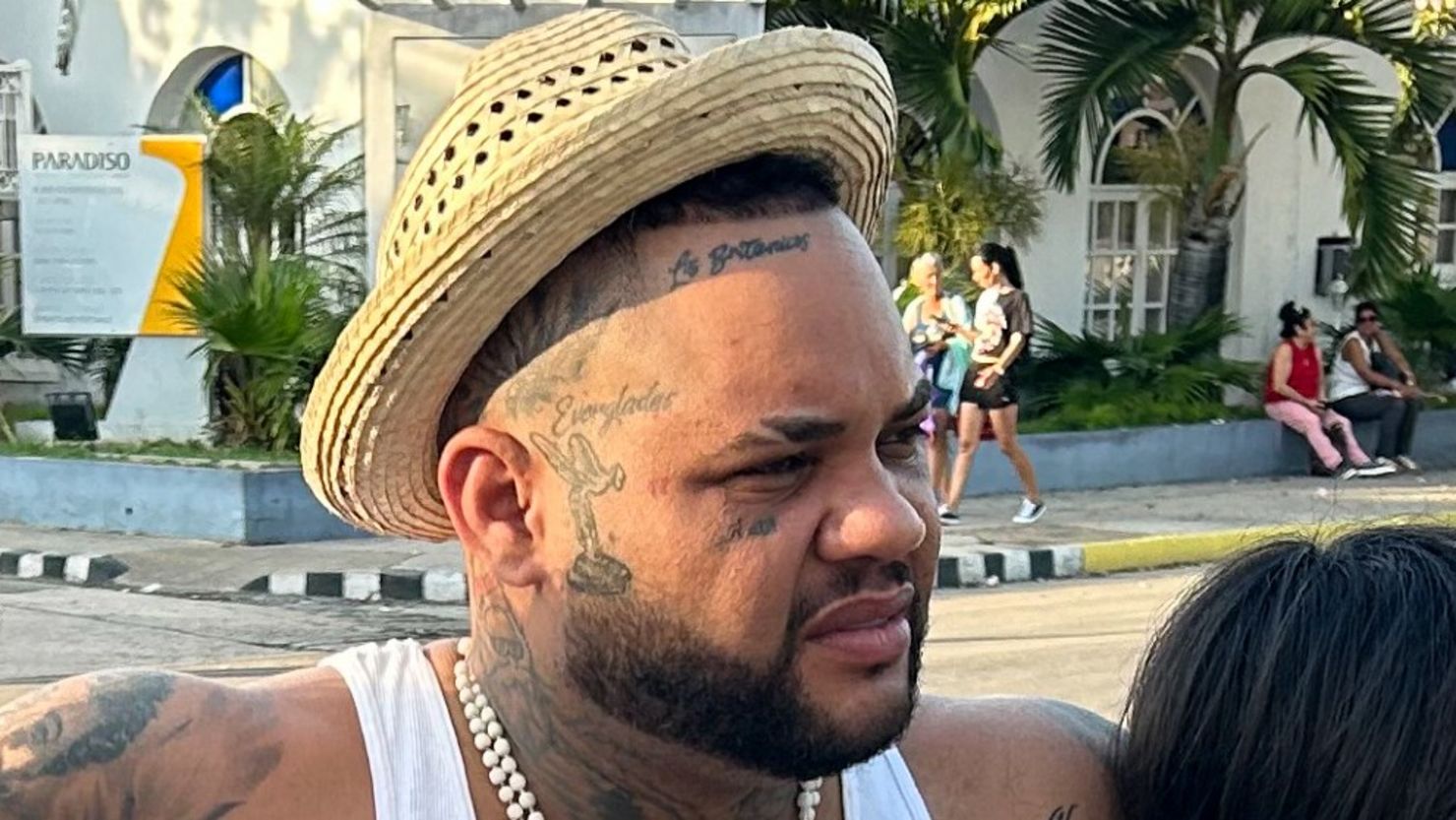 Cantante cubano de reguetón El Taiger sigue “en estado muy crítico