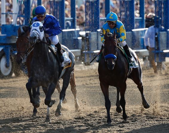 De la mano del jinete Víctor Espinoza, American Pharoah es ya una leyenda.