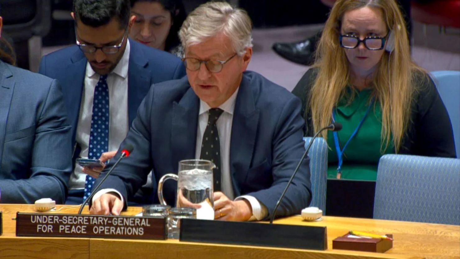 El subsecretario general de la ONU para Operaciones de Paz, Jean-Pierre Lacroix, habla durante una reunión del Consejo de Seguridad de la ONU el 10 de octubre de 2024.