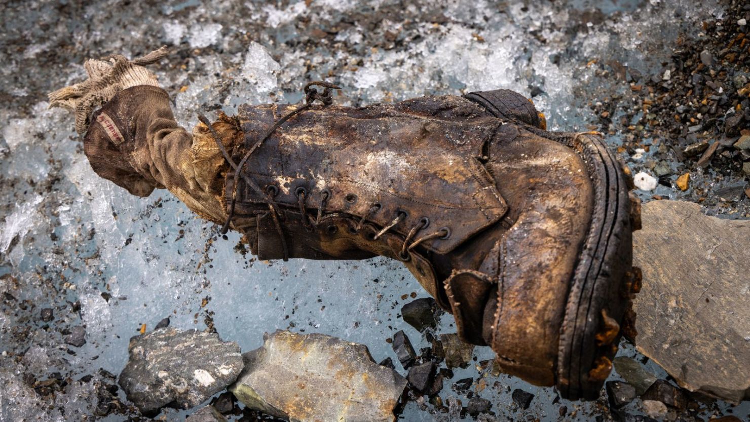 La bota es la primera posible prueba de la muerte de Irvine desde su desaparición durante una expedición en 1924.
