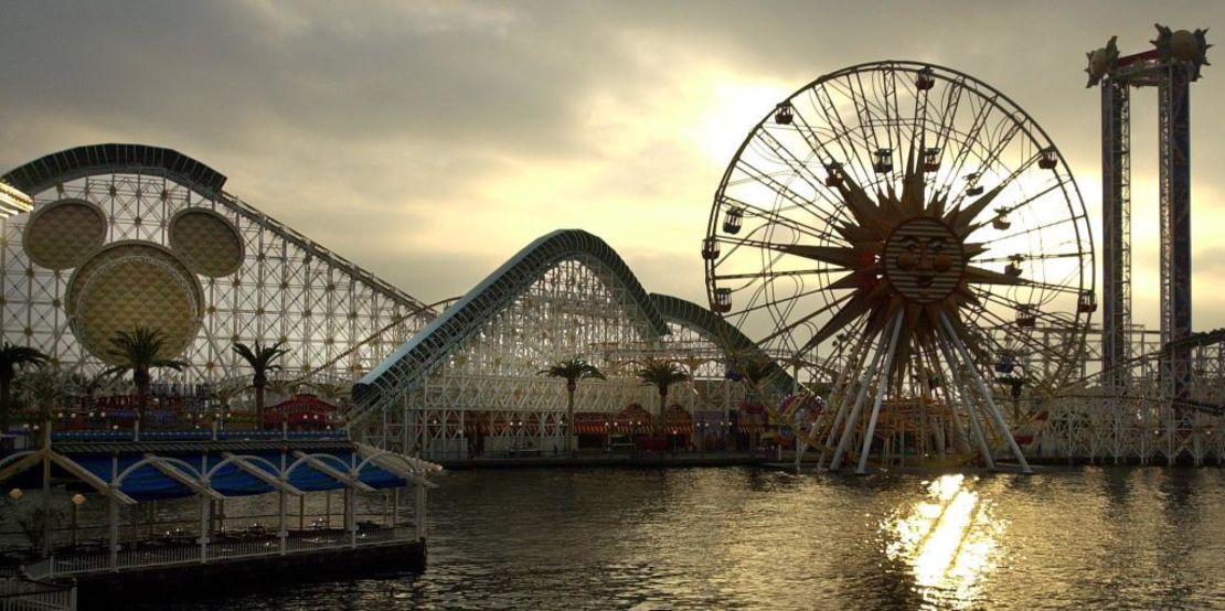 Esta fotografía del 6 de febrero de 2001 muestra el nuevo parque temático de Disney "California Adventure" en Anaheim, California en 2001. (Foto: Scott Nelson/AFP via Getty Images).