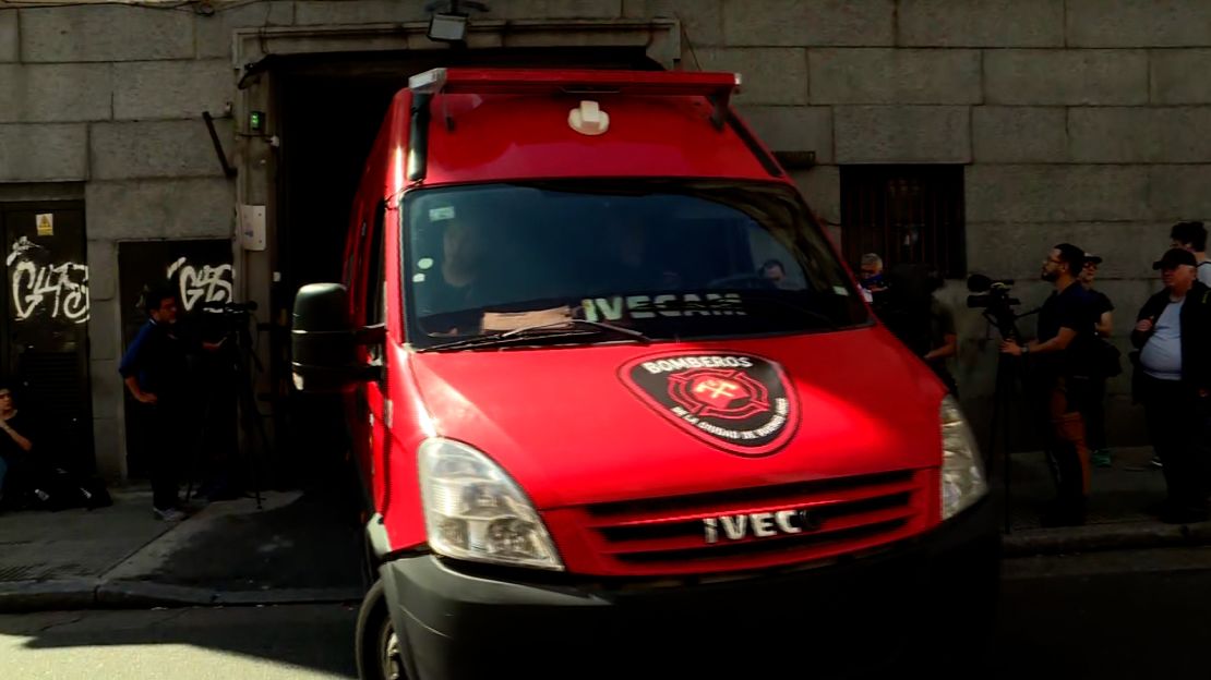 The van that transported Liam Payne's body to the morgue in the City of Buenos Aires.