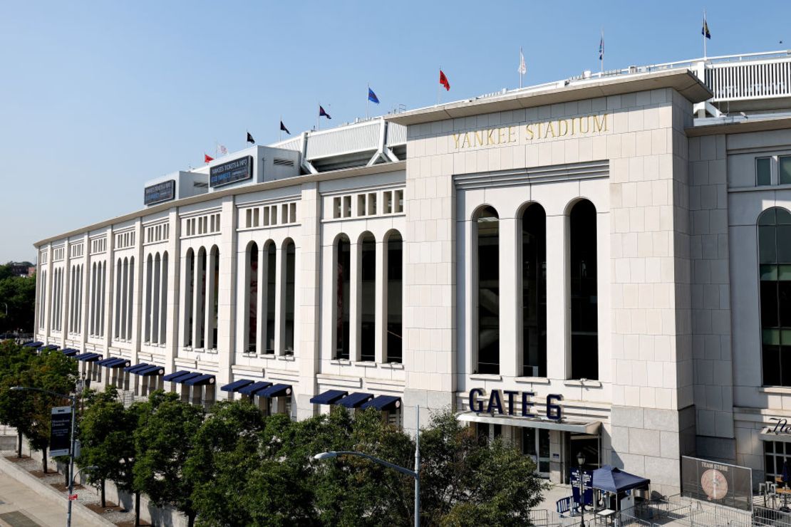 Vista general del exterior del Yankee Stadium el 12 de septiembre de 2024 en el distrito del Bronx de la ciudad de Nueva York. Crédito: Luke Hales/Getty Images