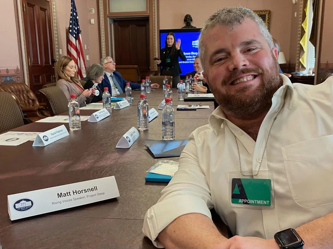 Matthew Horsnell acudió a la Casa Blanca para hacer una presentación sobre la equidad en la salud del sueño con el Proyecto Sueño en 2023. (Foto: cortesía de Heather Lill).