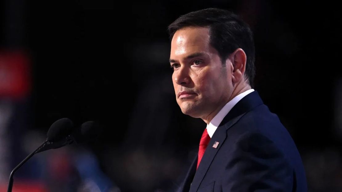 El senador Marco Rubio habla durante el segundo día de la Convención Nacional Republicana en Milwaukee el 16 de julio. Patrick T. Fallon/AFP/Getty Images.