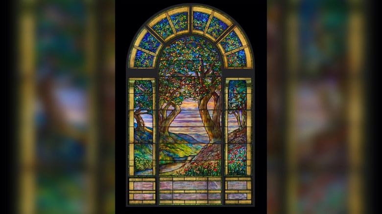 El ventanal conmemorativo de Danner se vendió por US$ 12,48 millones, y estableció un nuevo récord de subasta para Tiffany Studios. Crédito: cortesía de Sotheby's.