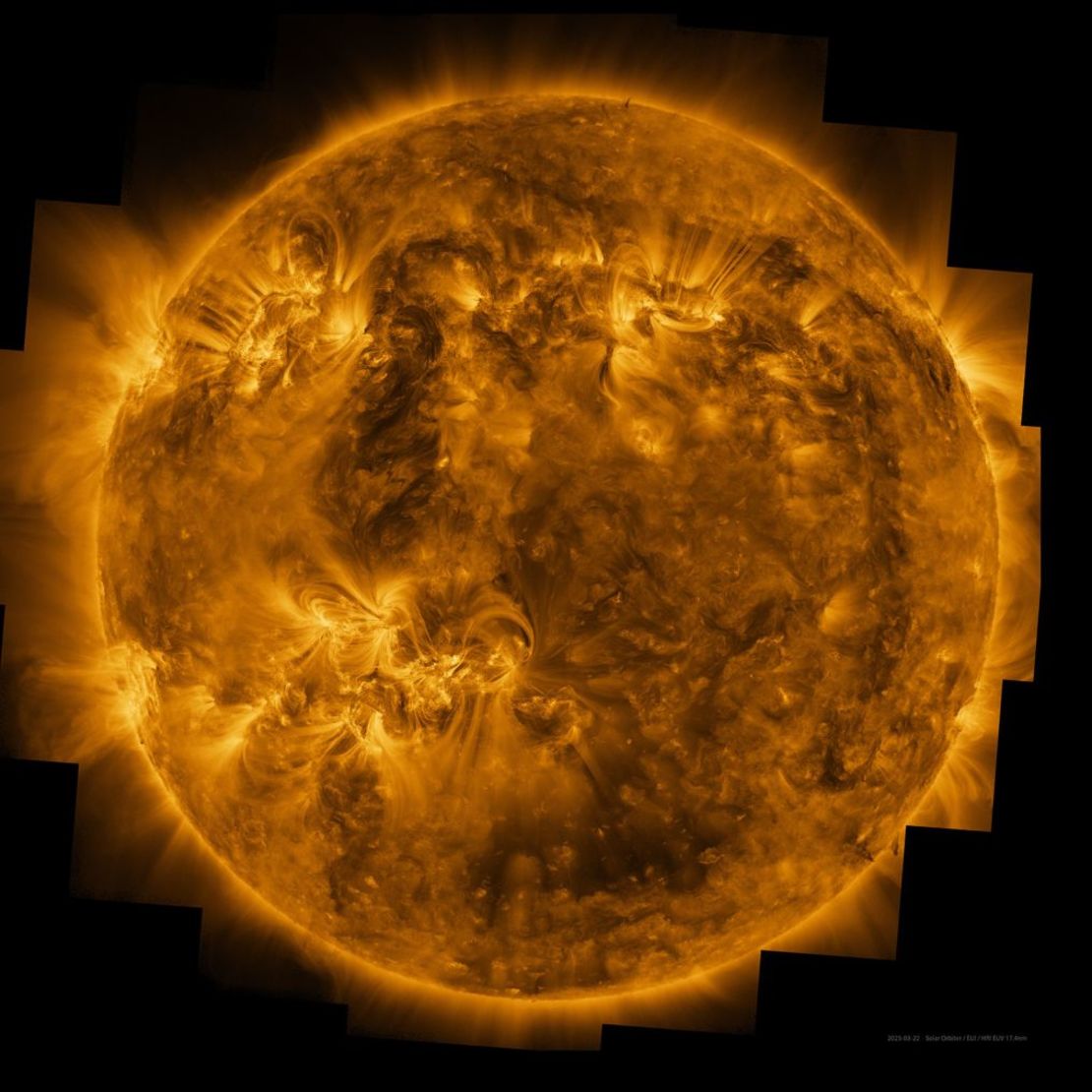 Una imagen de alta resolución muestra el Sol y su corona en luz ultravioleta, observados por el Extreme Ultraviolet Imager. Crédito: Agencia Espacial Europea