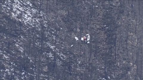 Un accidente aéreo en el condado de Larimer, Colorado, el 23 de noviembre de 2024, mató a dos personas e hirió a una. Kmgh