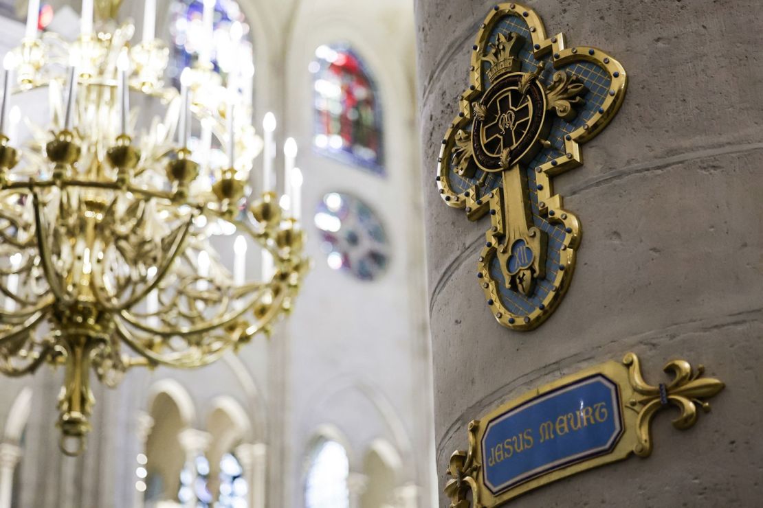 Una vista detallada del interior de la catedral de Notre Dame. (Foto: Stéphane de Sakutin/AFP/Getty Images).