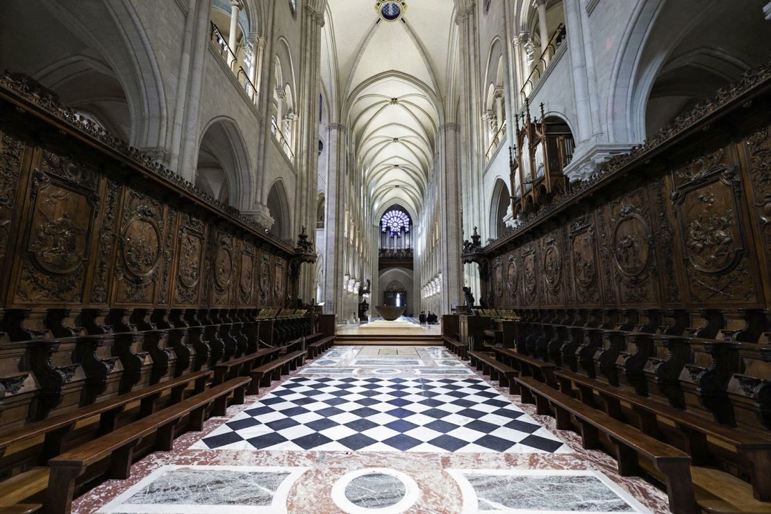 Las sillas del coro de Notre Dame el 29 de noviembre. (Foto: Stéphane de Sakutin/AFP/Getty Images).