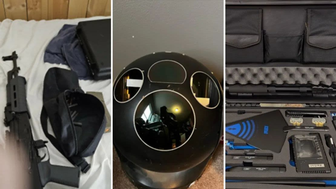 Armas restringidas y tecnología de grado militar fotografiadas en el teléfono celular de Wen y confiscadas en su casa